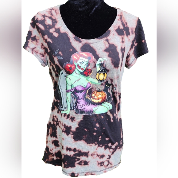 Sexy Zombie tie dyed by me tee - Picture 1 of 13